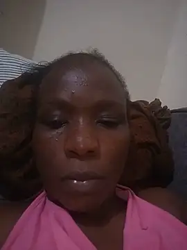Snapshot of Lovergirlcute chatting on June 17, 6:42 pm Lovergirlcute online show from June 17, 6:42 pm