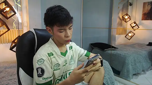Snapshot of ash_ka chatting on July 23, 8:07 pm ash ka online show from July 23, 8:07 pm