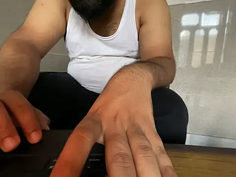 Snapshot of virginboyjammu chatting on August 9, 12:54 pm virginboyjammu online show from August 9, 12:54 pm