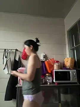suyabb online show from July 18, 10:24 pm