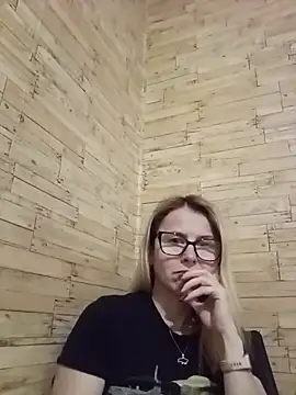 Snapshot of Nadine_Nadine chatting on July 9, 9:19 pm Nadine Nadine online show from July 9, 9:19 pm