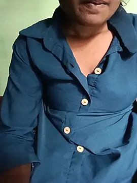 Snapshot of sirimussu chatting on June 28, 5:35 am sirimussu online show from June 28, 5:35 am