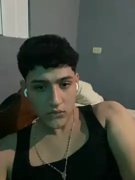 Snapshot of Sebastian24h chatting on June 20, 5:21 am Sebastian24h online show from June 20, 5:21 am
