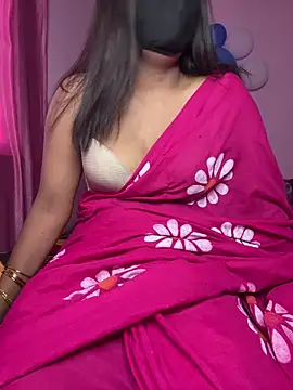 NAUGHTY PRIYANKAA online show from June 19, 12:20 pm