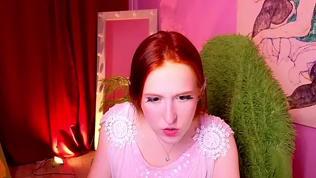 Snapshot of Eva_Bellea chatting on August 7, 8:55 pm Eva Bellea online show from August 7, 8:55 pm