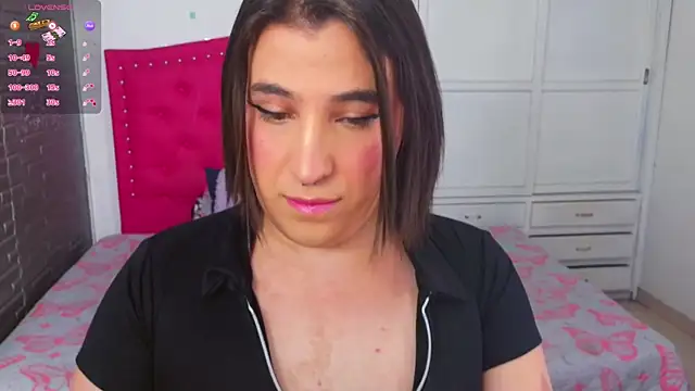 roxxy pink  online show from August 7, 2:57 am