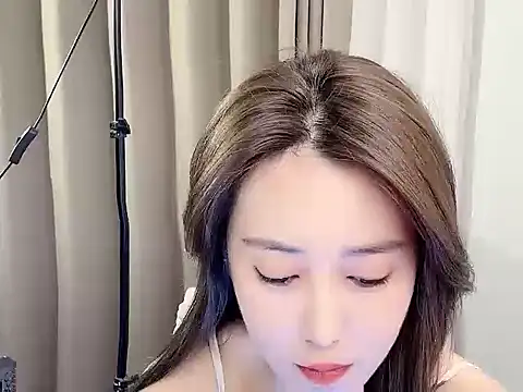 Snapshot of xiaoke31 chatting on June 20, 2:14 am xiaoke31 online show from June 20, 2:14 am