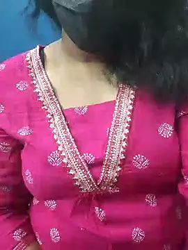 Snapshot of Zaara-Rose chatting on June 28, 9:59 am Zaara-Rose online show from June 28, 9:59 am