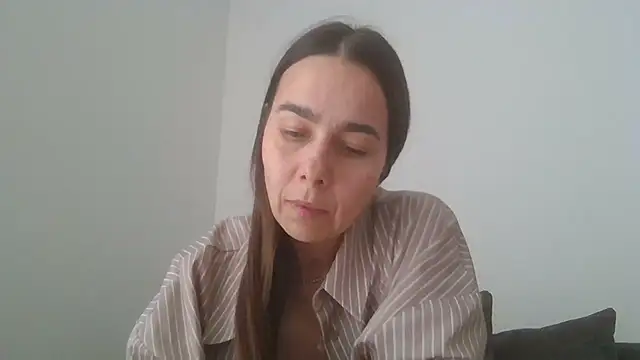 Snapshot of Vanelleda chatting on June 30, 9:32 am Vanelleda online show from June 30, 9:32 am