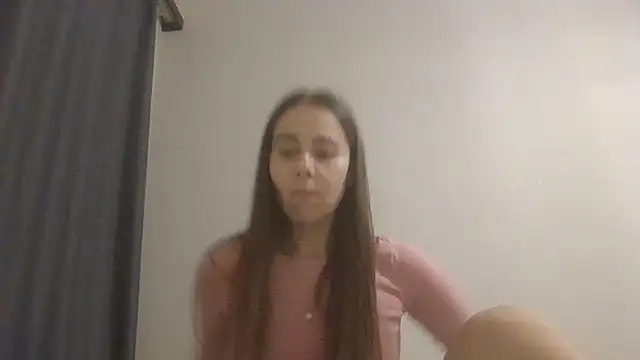 Snapshot of Vanelleda chatting on July 12, 8:11 pm Vanelleda online show from July 12, 8:11 pm