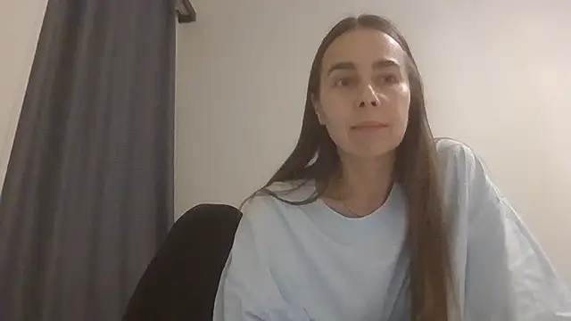 Snapshot of Vanelleda chatting on July 17, 8:14 pm Vanelleda online show from July 17, 8:14 pm