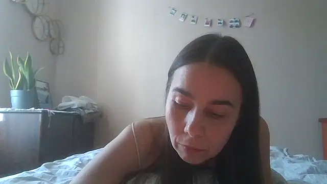 Snapshot of Vanelleda chatting on August 7, 12:18 pm Vanelleda online show from August 7, 12:18 pm