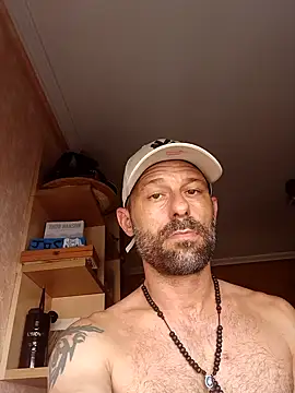 Snapshot of josetete212 chatting on July 11, 9:01 am josetete212 online show from July 11, 9:01 am