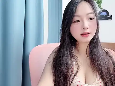 Winnie666999 online show from June 22, 2:13 am