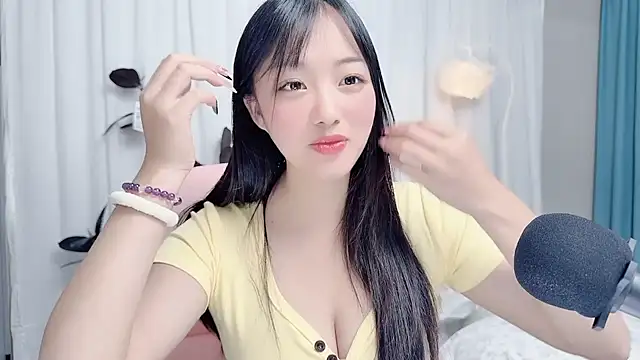 Winnie666999 online show from July 28, 2:13 pm