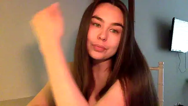 Snapshot of Tiorina chatting on June 27, 1:43 am Tiorina online show from June 27, 1:43 am