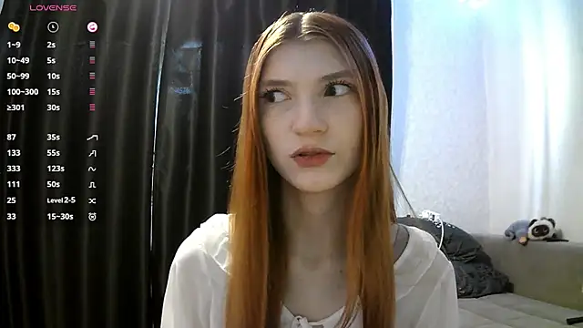 Snapshot of KatyCullip chatting on June 21, 9:56 am KatyCullip online show from June 21, 9:56 am