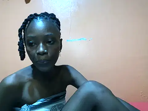 Snapshot of petite_clara2 chatting on July 3, 1:17 pm petite clara2 online show from July 3, 1:17 pm