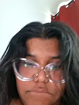 Snapshot of Delya_soloexperimento chatting on July 6, 1:52 pm Delya soloexperimento online show from July 6, 1:52 pm