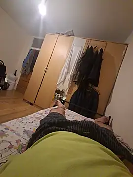 Snapshot of AjAj1985 chatting on June 24, 9:36 pm AjAj1985 online show from June 24, 9:36 pm