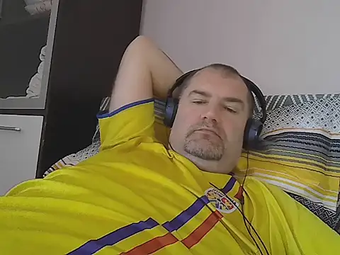 Snapshot of CristianDaniel78 chatting on July 11, 4:15 am CristianDaniel78 online show from July 11, 4:15 am