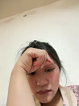 Snapshot of katty_baobei2005 chatting on June 21, 2:52 pm katty baobei2005 online show from June 21, 2:52 pm