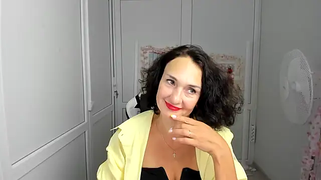 OliviaKateee online show from July 1, 12:07 pm