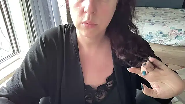 Jolenya online show from June 25, 10:31 am