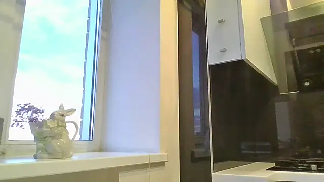 Snapshot of Velissada chatting on June 24, 5:34 pm Velissada online show from June 24, 5:34 pm
