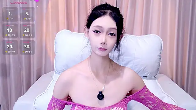 YangYang-0805 online show from July 26, 5:15 am