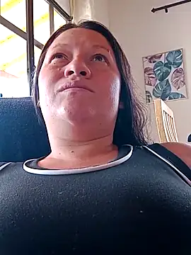 katiia 2 online show from July 1, 5:02 pm
