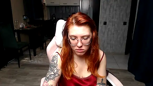 Reginasmilee online show from March 30, 3:18 am