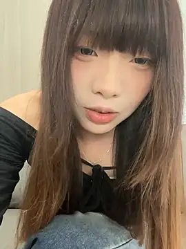 Snapshot of YY-1-1-1 chatting on July 16, 6:41 am YY-1-1-1 online show from July 16, 6:41 am