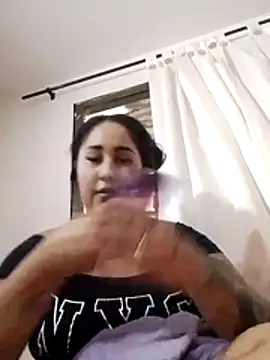 Snapshot of Valentina_Tilly chatting on July 16, 3:29 pm Valentina Tilly online show from July 16, 3:29 pm