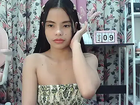 urprettyjane4u online show from August 8, 11:18 pm