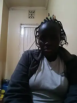 Chubbyblackgal online show from June 29, 7:47 pm