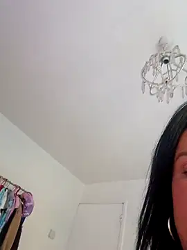 Snapshot of LexiLouBabe chatting on July 7, 7:18 pm LexiLouBabe online show from July 7, 7:18 pm