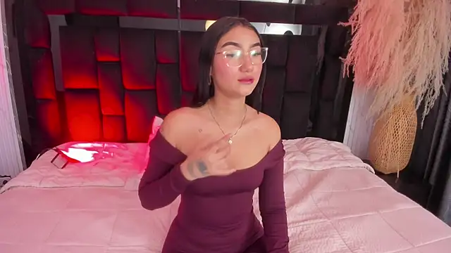 KendallMeyers  online show from June 24, 4:55 am