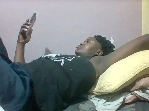 Snapshot of mislover chatting on July 22, 7:33 am mislover online show from July 22, 7:33 am