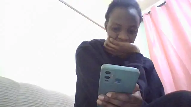 Snapshot of Savannah_Leex chatting on June 29, 10:59 am Savannah Leex online show from June 29, 10:59 am