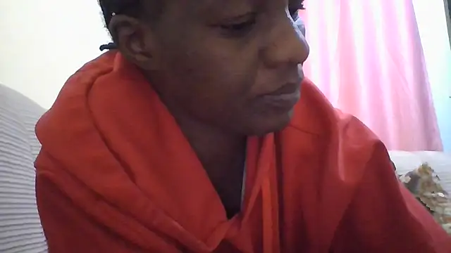Snapshot of Savannah_Leex chatting on July 13, 6:11 pm Savannah Leex online show from July 13, 6:11 pm