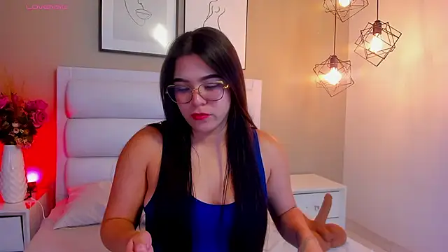 MarahBaker35 online show from August 8, 12:13 am