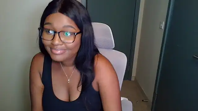 Snapshot of itsanna_b chatting on July 2, 3:23 am itsanna b online show from July 2, 3:23 am