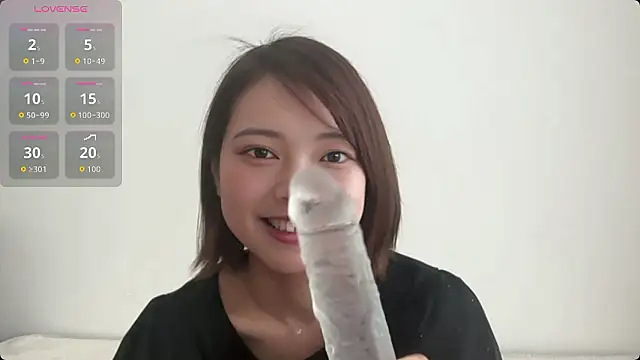 Snapshot of maki7779 chatting on July 22, 2:14 am maki7779 online show from July 22, 2:14 am