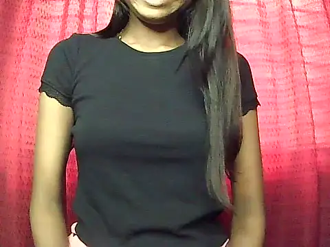Snapshot of Siyaralove chatting on August 8, 6:59 am Siyaralove online show from August 8, 6:59 am