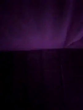 Snapshot of Moon_squirtt chatting on July 28, 8:52 pm Moon squirtt online show from July 28, 8:52 pm