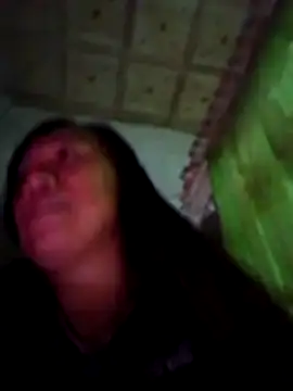 Snapshot of Moon_squirtt chatting on August 3, 1:16 pm Moon squirtt online show from August 3, 1:16 pm