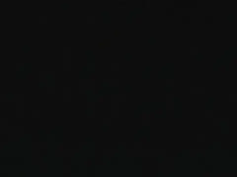 Snapshot of EllieTan chatting on August 9, 5:12 am EllieTan online show from August 9, 5:12 am