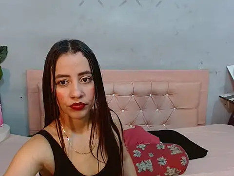 Snapshot of taliana_pulgarin chatting on July 17, 1:29 pm taliana pulgarin online show from July 17, 1:29 pm