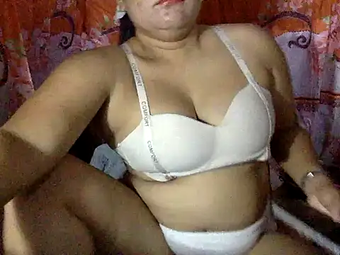 Snapshot of Asiann_Lady chatting on July 7, 7:07 pm Asiann Lady online show from July 7, 7:07 pm